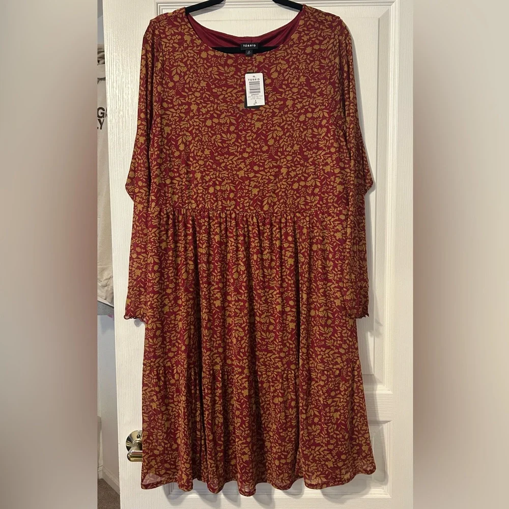Torrid Red Floral Mesh Mini Dress - Picture 4 of 12